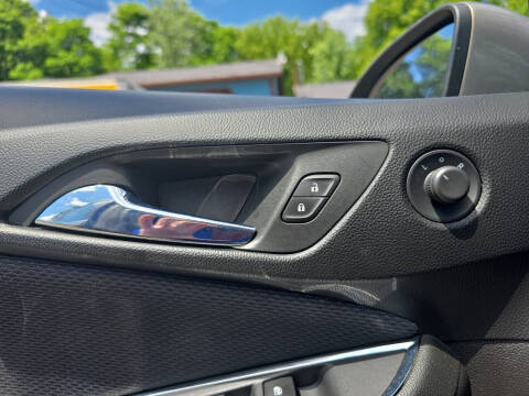 2018 Chevrolet Cruze LT Auto