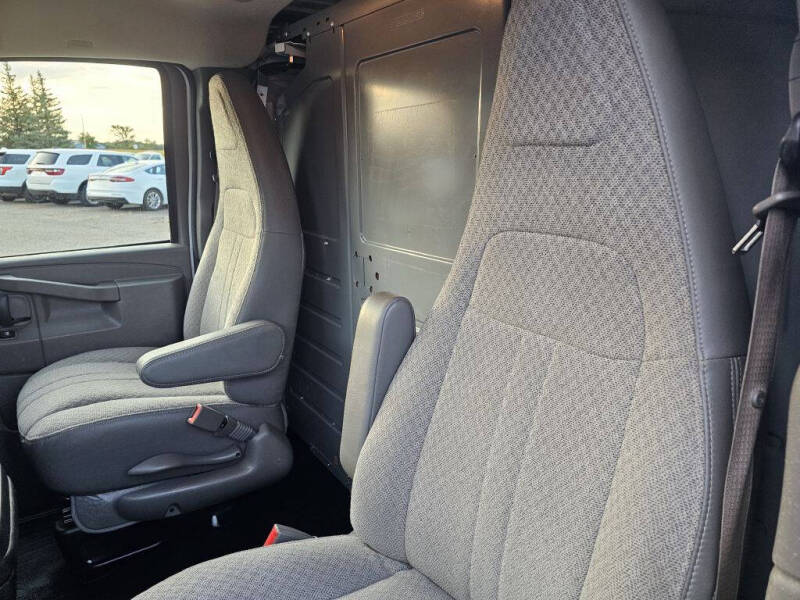 2018 Chevrolet Express 2500