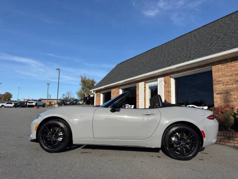 2024 Mazda MX-5 Miata Club