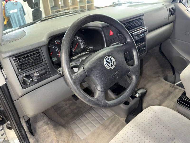 2002 Volkswagen EuroVan MV