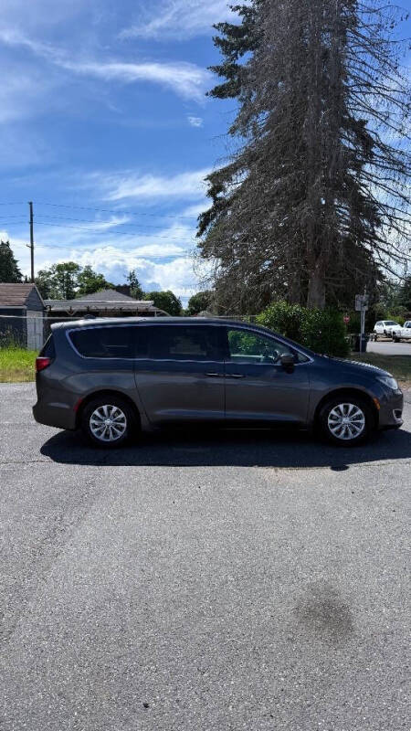 2019 Chrysler Pacifica Touring Plus