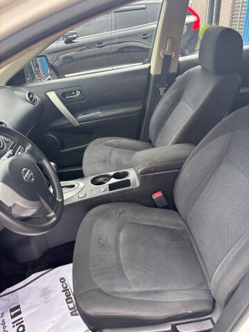 2015 Nissan Rogue Select S