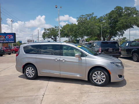 2018 Chrysler Pacifica Touring L