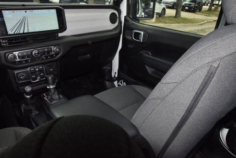 2024 Jeep Gladiator Sport