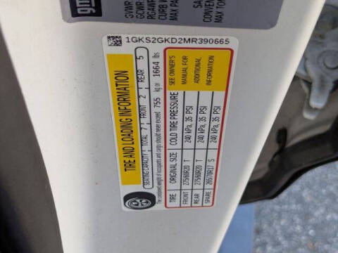 2021 GMC Yukon XL SLT