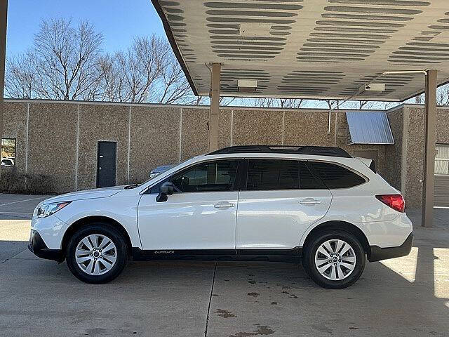 2019 Subaru Outback 2.5i