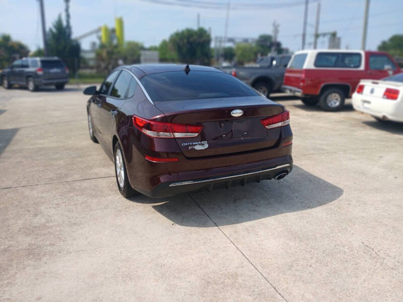 2019 Kia Optima LX