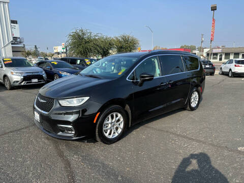 2021 Chrysler Pacifica Touring L