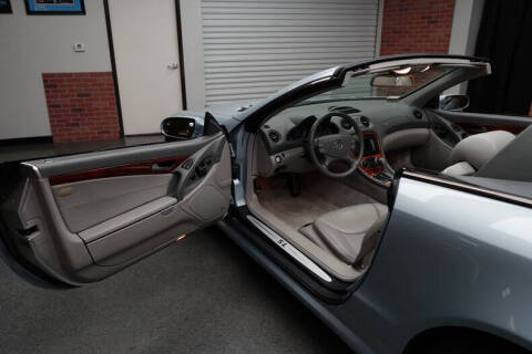 2004 Mercedes-Benz SL-Class SL 500