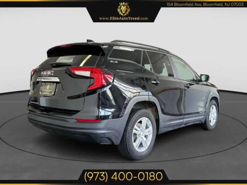 2022 GMC Terrain SLE