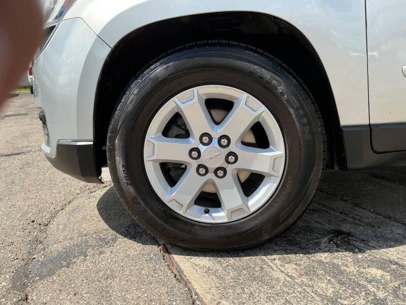 2014 GMC Acadia SLE-2