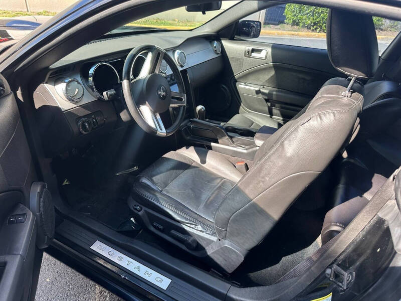 2007 Ford Mustang GT Deluxe