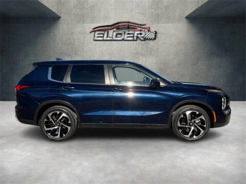 2022 Mitsubishi Outlander SE