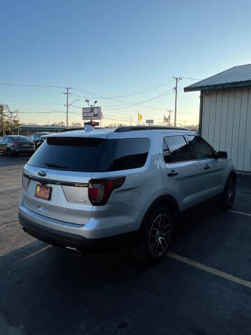 2017 Ford Explorer Sport