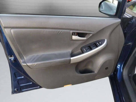 2011 Toyota Prius Five