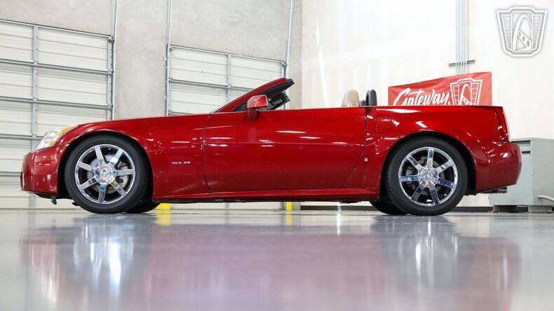 2008 Cadillac XLR