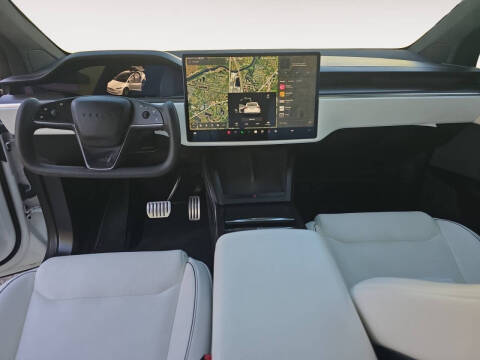 2022 Tesla Model X Plaid