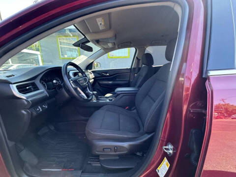 2017 GMC Acadia SLE-2