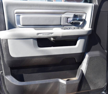 2016 RAM 1500 Big Horn