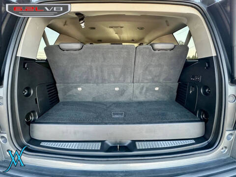 2020 Cadillac Escalade Luxury