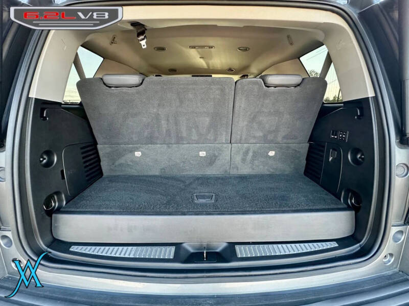 2020 Cadillac Escalade Luxury
