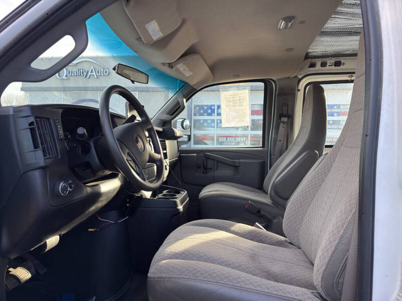 2017 GMC Savana 2500