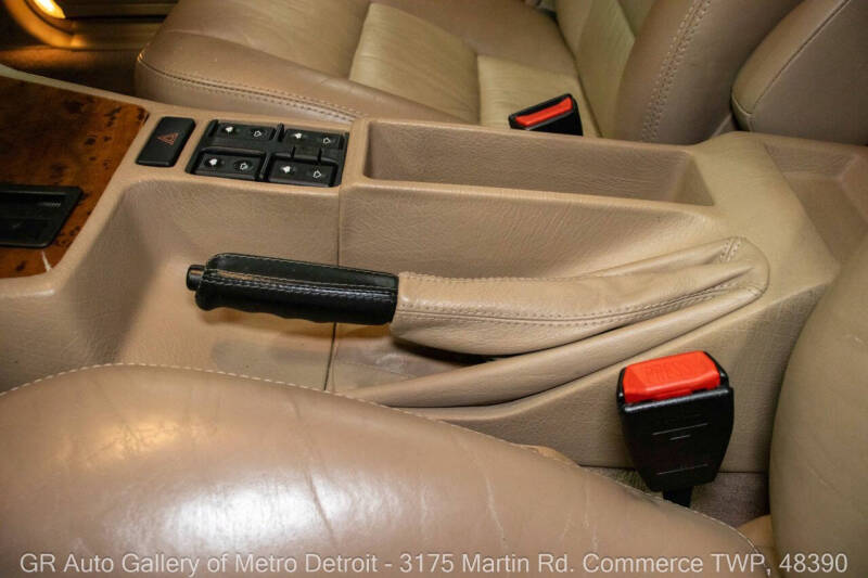 1990 BMW 7 Series 735i