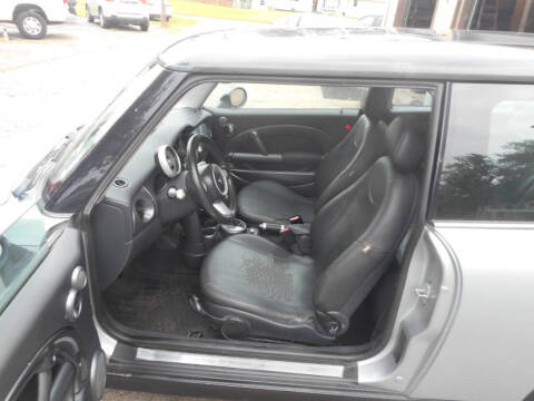 2004 MINI Cooper