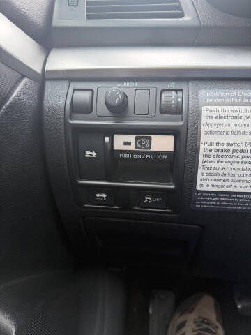 2011 Subaru Legacy 2.5i Premium