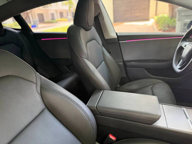 2025 Tesla Model 3 Long Range