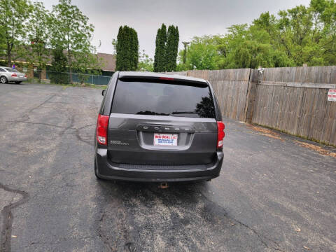 2015 Dodge Grand Caravan SE