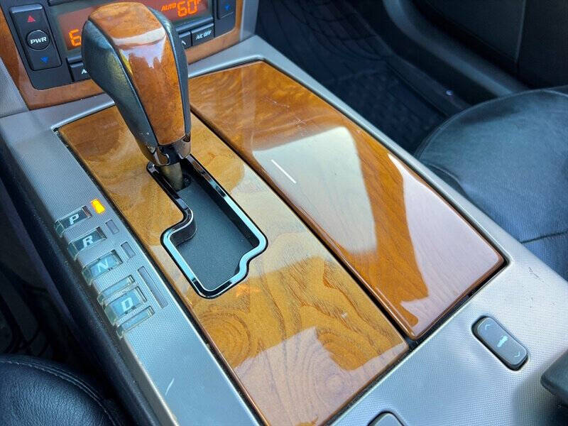 2009 Cadillac XLR 28