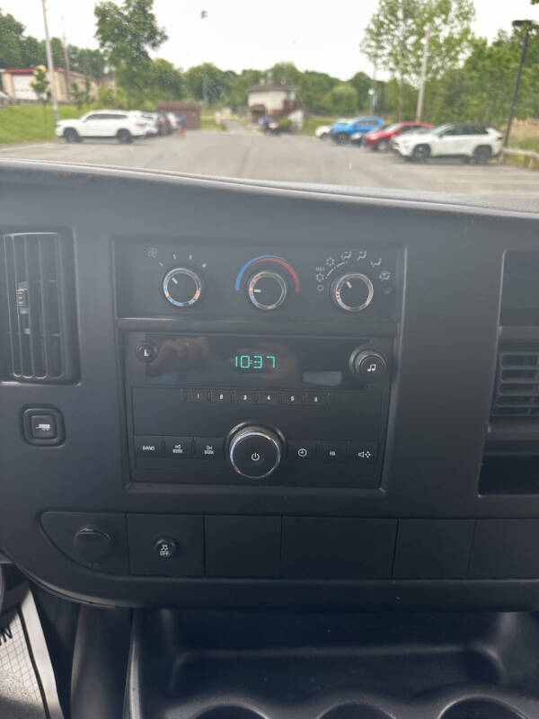 2013 Chevrolet Express 2500