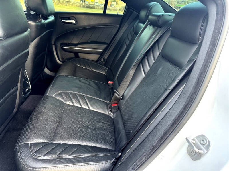 2016 Dodge Charger SRT 392