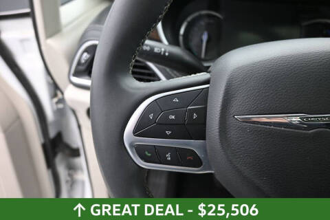 2023 Chrysler Pacifica Plug-In Hybrid Limited