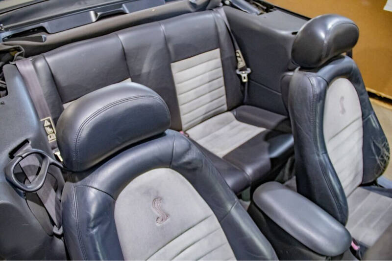 2001 Ford Mustang SVT Cobra