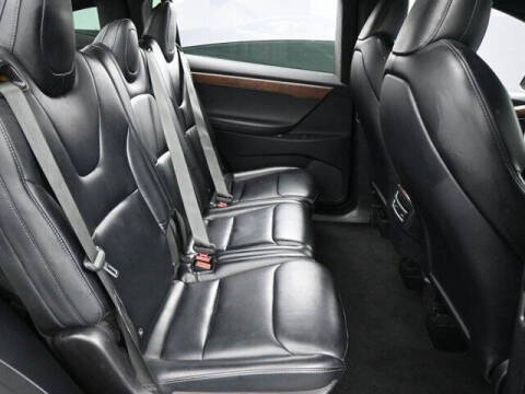 2020 Tesla Model X Long Range