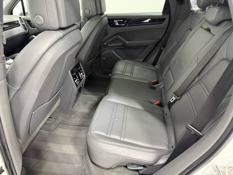 2020 Porsche Cayenne