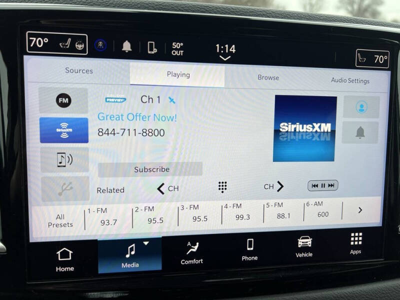 2024 Chrysler Pacifica Touring L