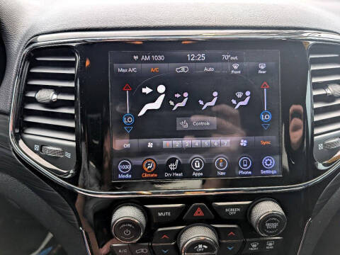 2020 Jeep Grand Cherokee Altitude