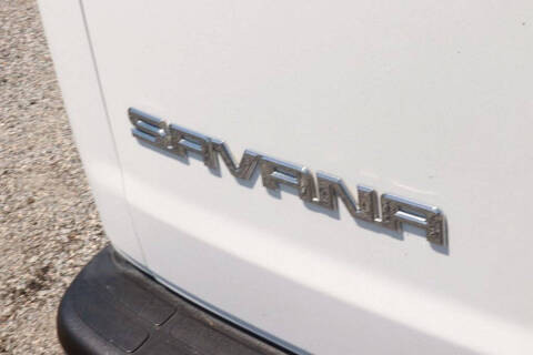 2025 GMC Savana 2500