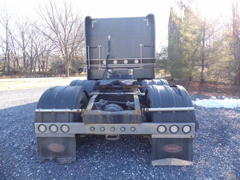 2003 Peterbilt 379