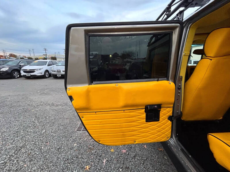 2000 AM General Hummer Wagon