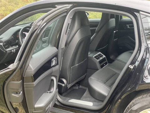 2020 Porsche Panamera 4