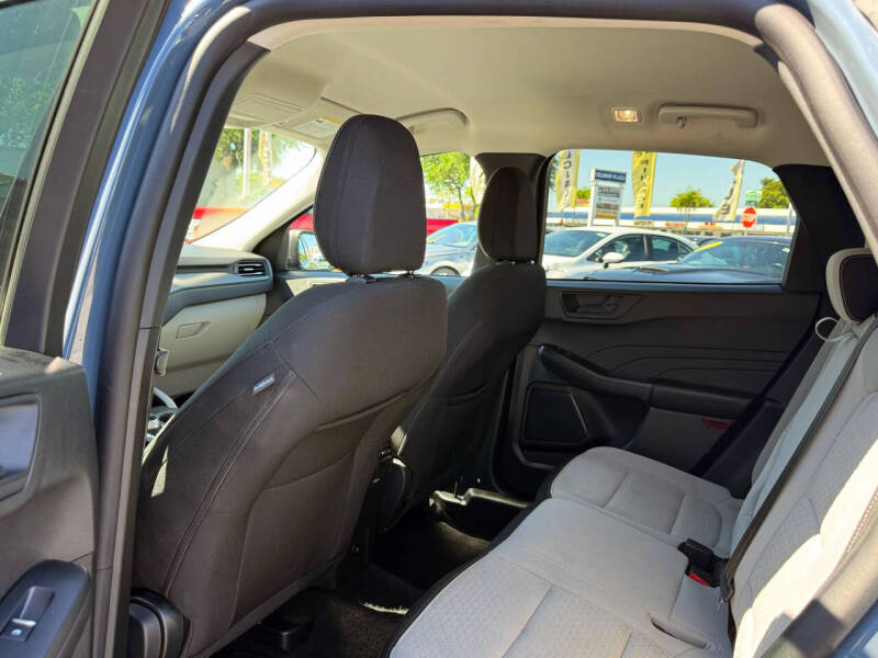 2025 Ford Escape Active