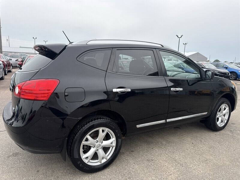 2011 Nissan Rogue SV