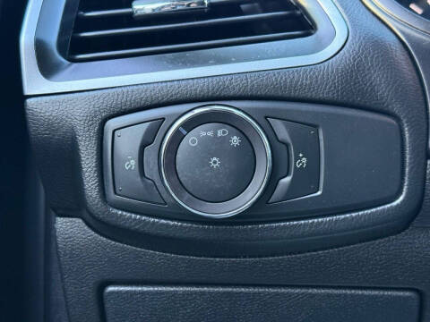 2017 Ford Edge SE