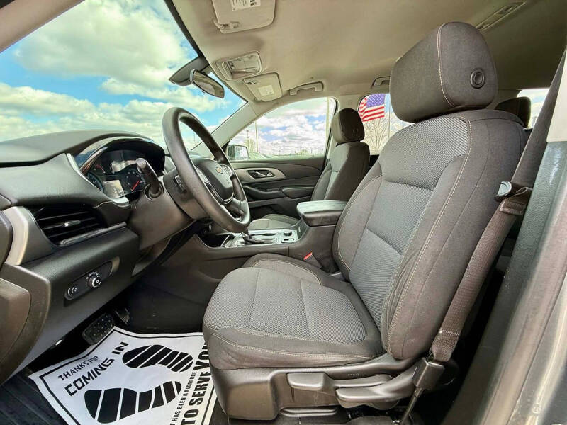 2018 Chevrolet Traverse LS