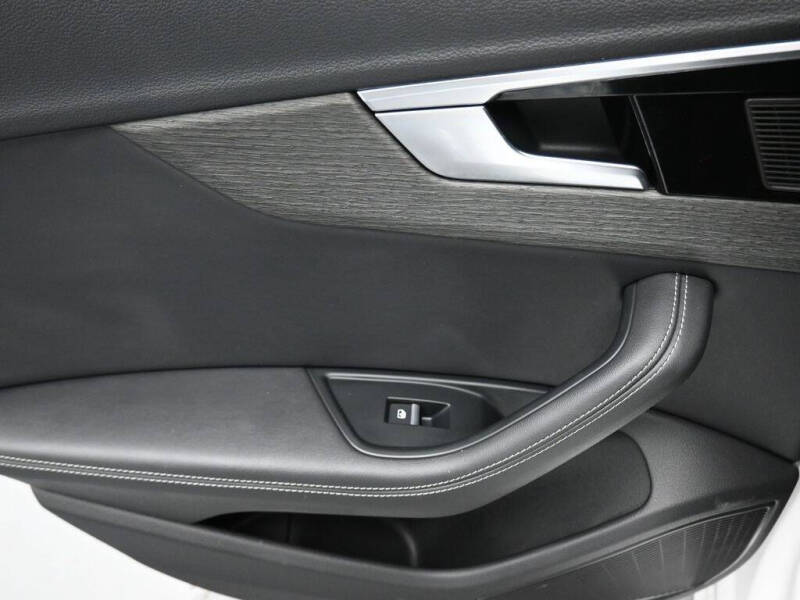 2023 Audi A4 quattro S line Prem Plus 45 TFSI