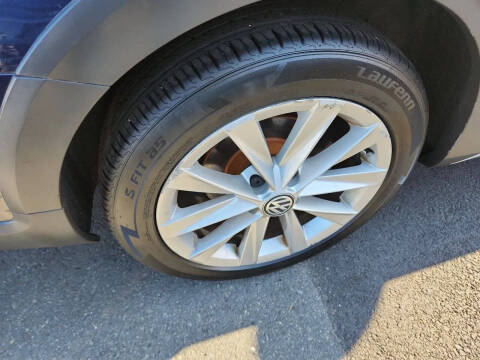 2017 Volkswagen Golf Alltrack